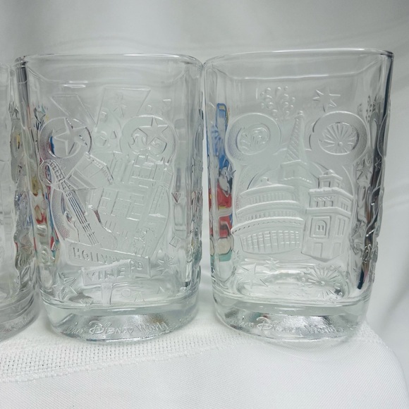 Disney McDonald’s Glasses FOUR PARKS 
Celebration 2000 Set‎ of 5 EUC - Picture 12 of 14
